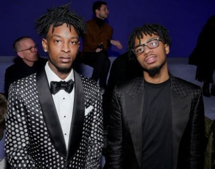 21 Savage Covers ‘Cater 2 U’ By Destiny’s Child: Watch – Hollywood Life