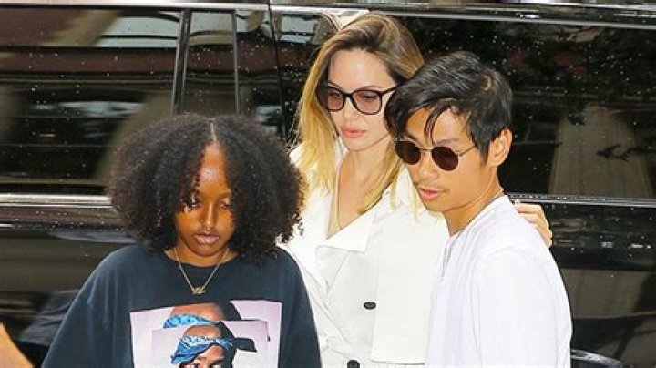 Angelina Jolie, Kids Zahara & Pax Step Out In NYC Together: Photos – Hollywood Life