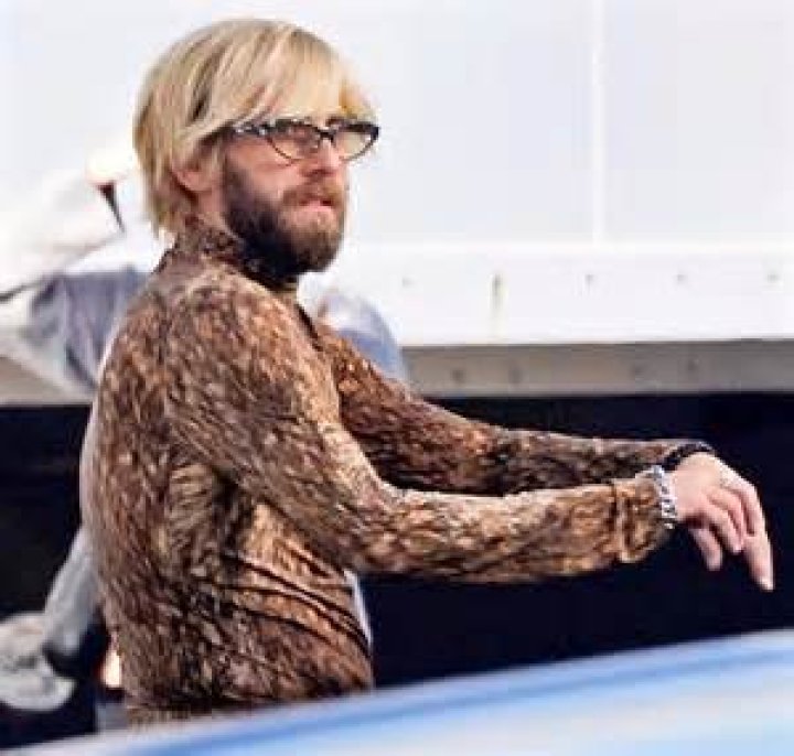 Brielle Biermann, 23, Is Unrecognizable In New Bikini Pic With Dark Brown Hair — Pic