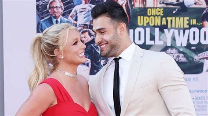 Britney Spears Sings While Driving Around After Begging For Her Freedom In Conservatorship Hearing