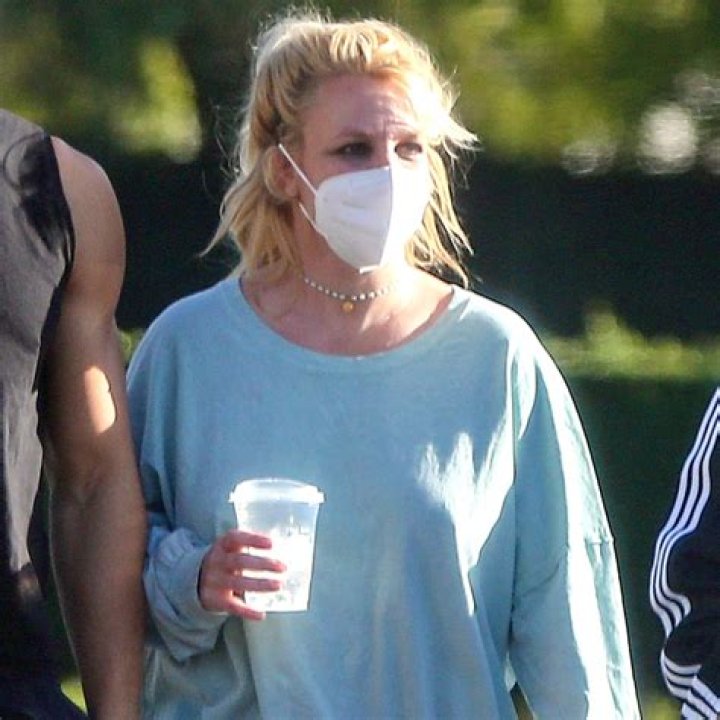 Britney Spears Spotted Driving Around 2 Days After Sparking Engagement Rumors With Diamond Ring – Pics