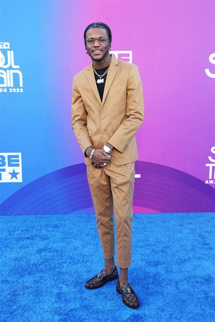 DC Young Fly Honors Late Partner Jacky Oh In His New Netflix Special – Hollywood Life