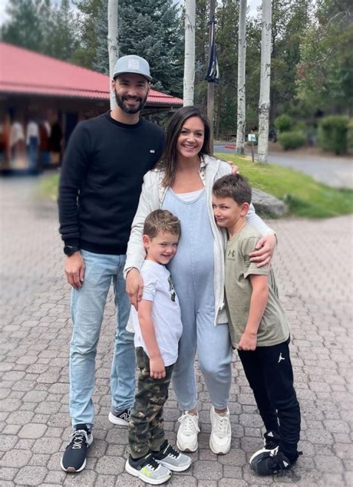 Desiree Hartsock: ‘Bachelorette’ Alum Gives Birth To Baby Boy #2 With Husband Chris Siegfried