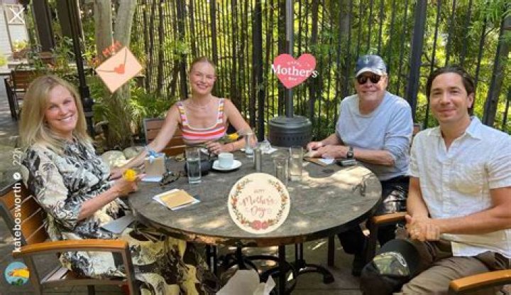 Drew Barrymore Reacts To Ex Justin Long’s Engagement To Kate Bosworth – Hollywood Life