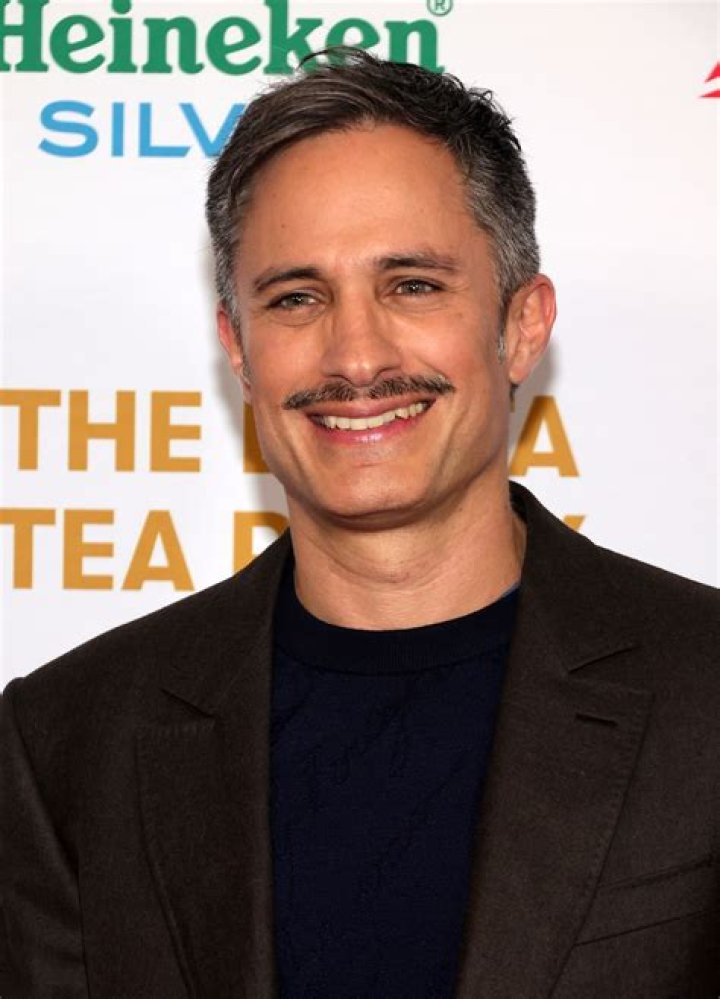 Gael Garcia Bernal Celebrity Profile – Hollywood Life