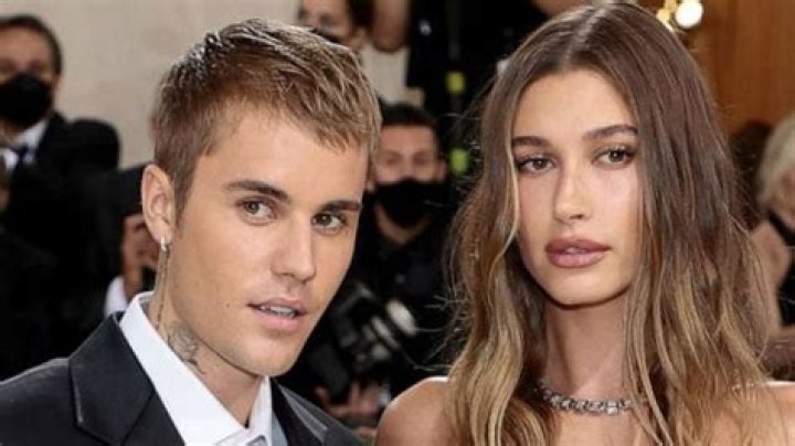 Hailey Baldwin Hurt By Justin Bieber’s Renewed Romance With Selena Gomez – Hollywood Life