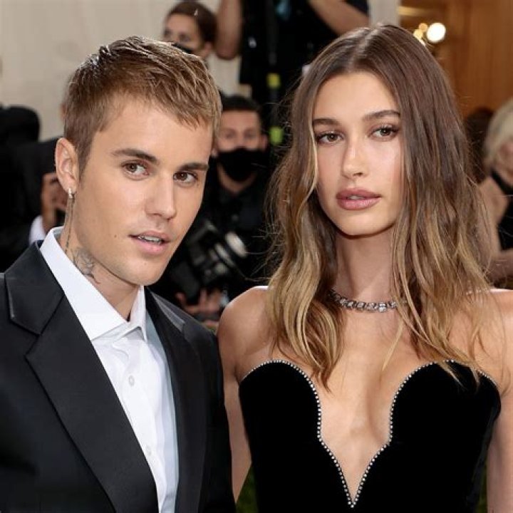 Hailey Baldwin Stuns In Super Sexy Plunging Corset During Romantic Night Out With Justin Bieber