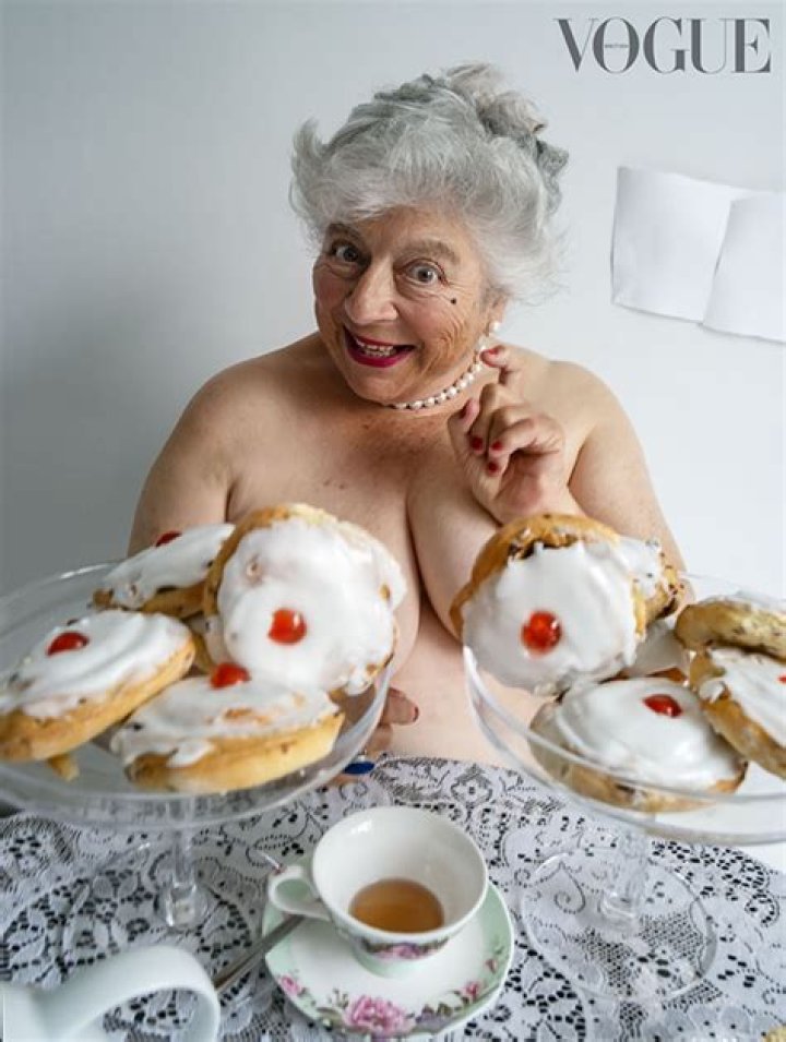 ‘Harry Potter’s Miriam Margolyes Poses Nude For British Vogue: Photo – Hollywood Life