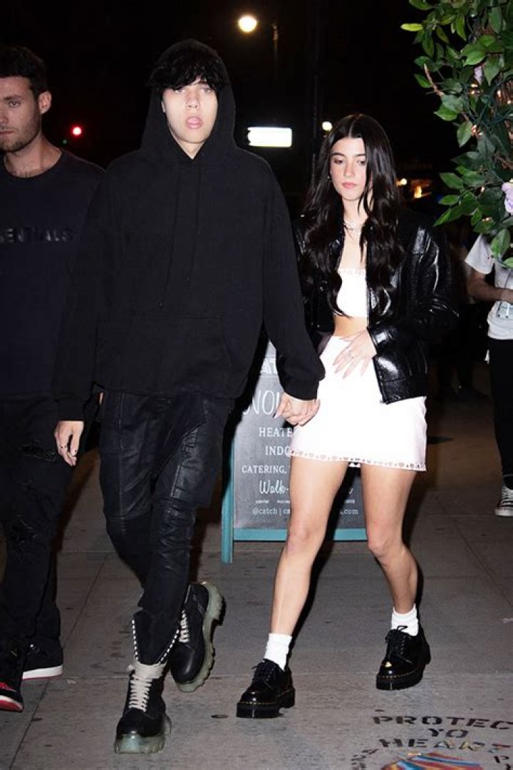 How Landon Barker & Charli D’Amelio’s Romance Got More ‘Serious’ – Hollywood Life