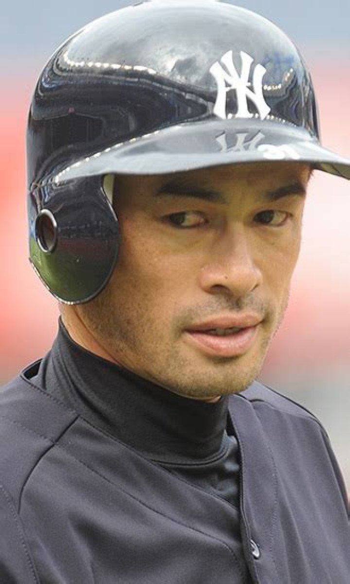 Ichiro Suzuki Celebrity Profile – Hollywood Life