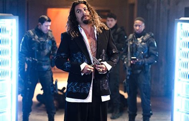 Jason Momoa Reigns Supreme As Villainous Dante Reyes – Hollywood Life