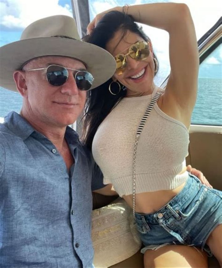 Jeff Bezos Spotted At Party With Pretty Mystery Brunette Who Isn’t Lauren Sanchez — See Pic