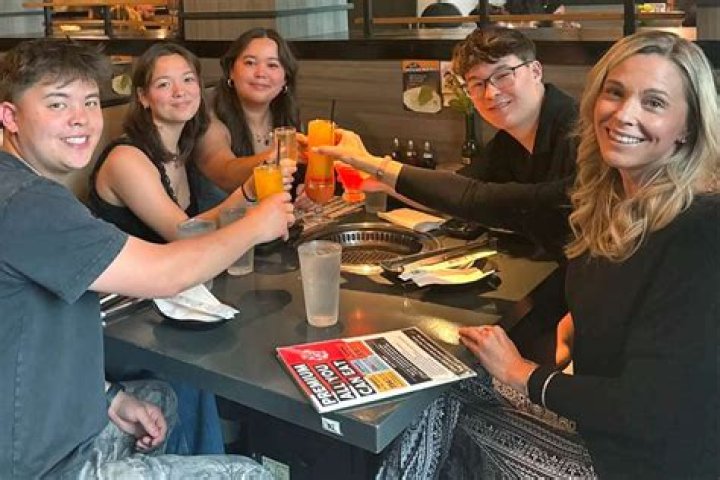 Jon Gosselin Lives With Hannah, 14, ‘Full Time’ Despite Report Claiming Kate Has ‘Full Custody’