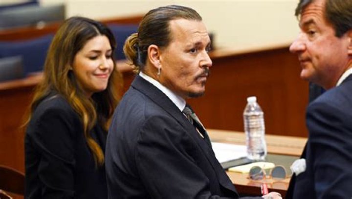 Jonny Depp’s Manager Says He Was Passed Out Drunk In Front Of Kids – Hollywood Life