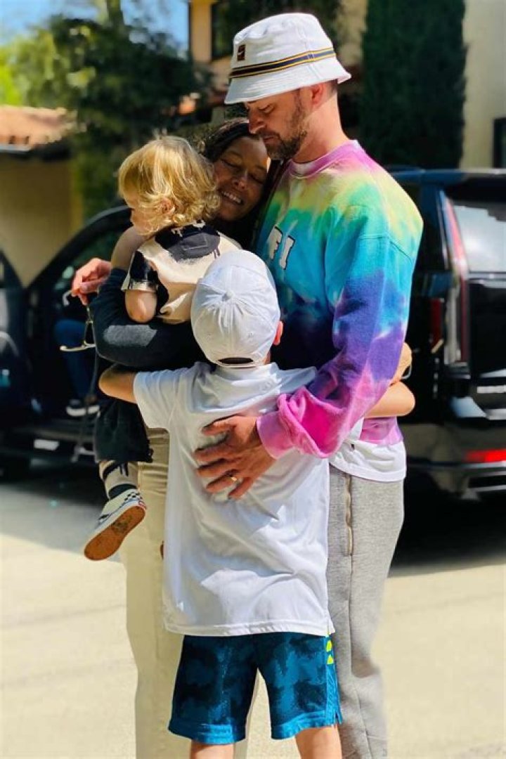 Justin Timberlake Shares Rare Photo of His 2 Sons, Phineas, 2, & Silas, 7, On Father’s Day