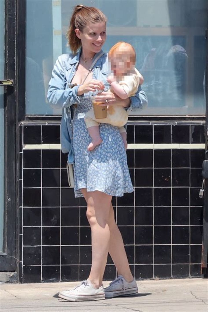 Kate Mara Gives Birth, Welcomes 1st Child With Husband Jamie Bell — Congrats