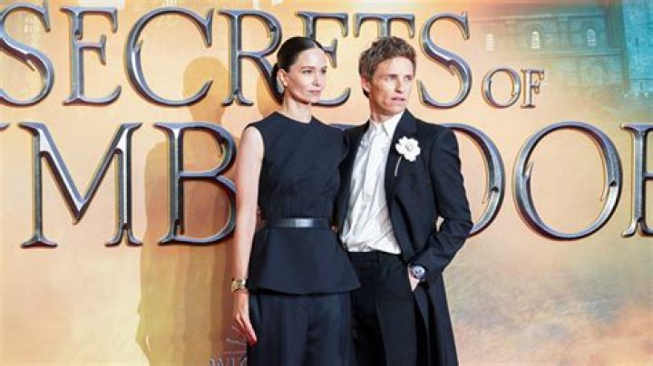 Katherine Waterston Confirms Return To ‘Fantastic Beasts 3’: Interview – Hollywood Life