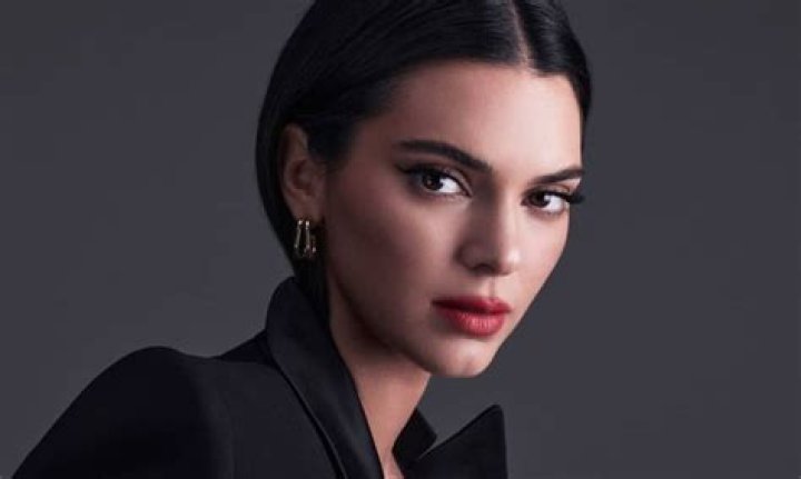 Kendall Jenner Reveals Why She Finds Social Media ‘Addictive’ Even Though It Gives Her Anxiety