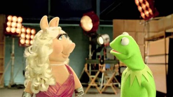 Kermit The Frog & Miss Piggy Relationship — SEE PICS – Hollywood Life