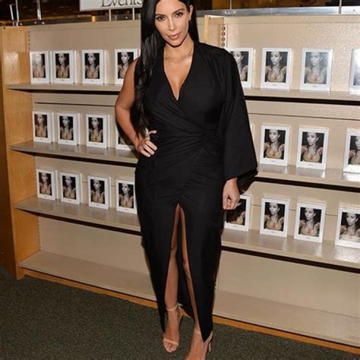Kim Kardashian Admits: ‘I Can’t Leave The House Without Spanx’ After 20 Lb Gain