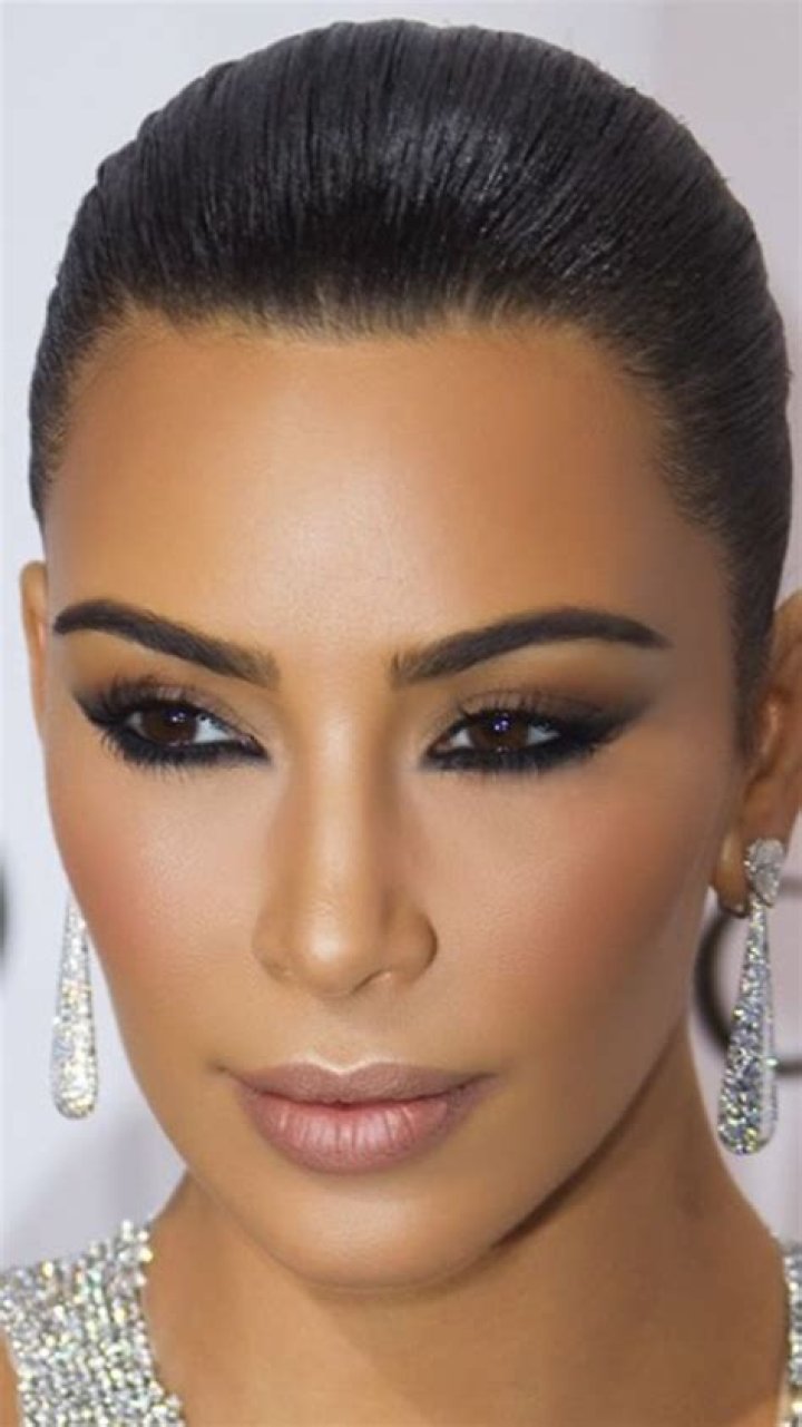 Kim Kardashian’s Perfect Brows — Her Eyebrow Wiz Shows How To Get The Look