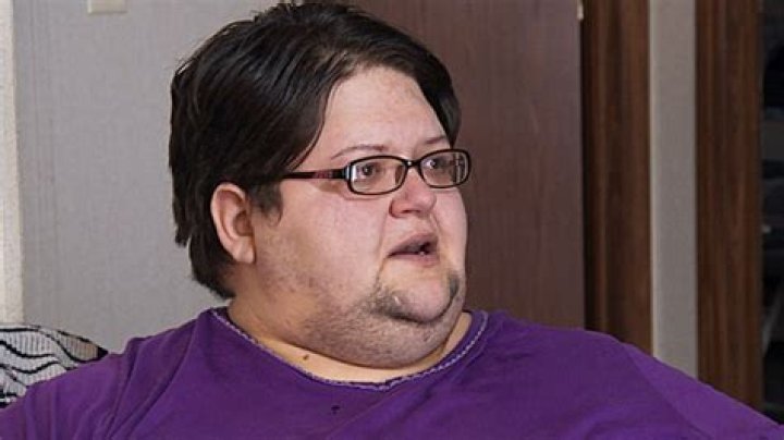 Krystal Struggles With Moving – Hollywood Life