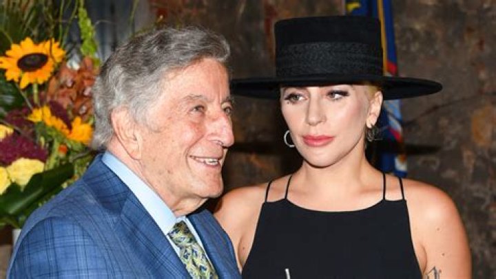 Lady Gaga Calls Tony Bennett’s Alzheimer’s Fight ‘Heartbreaking’ – Hollywood Life