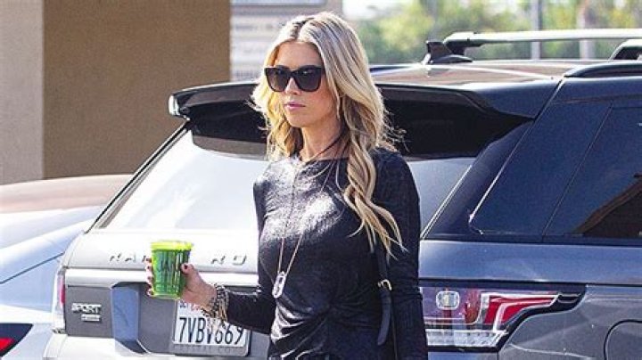 Looks Somber – Hollywood Life