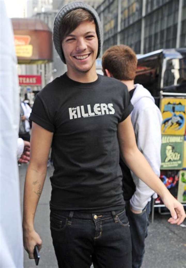 Louis Tomlinson Posts Angry Tweet Over Estranged Dad’s Interview