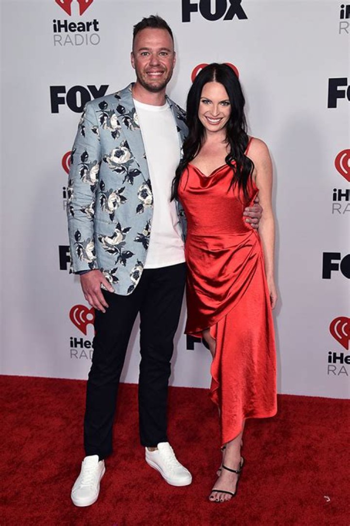 ‘Love Is Blind’s Danielle Ruhl Files For Divorce From Nick Thompson: Report