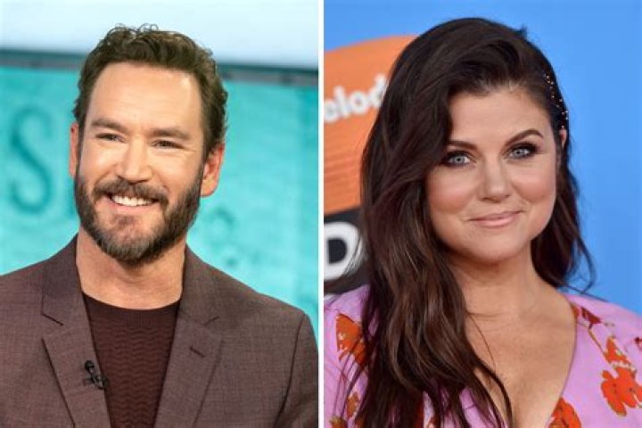Mark-Paul Gosselaar & Tiffani Thiessen Bring Zack & Kelly Back To Bayside In ’Saved By The Bell’ Trailer