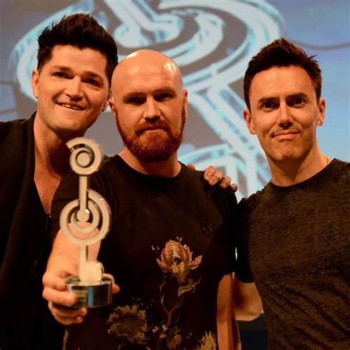 Mark Sheehan From The Script: Photos – Hollywood Life