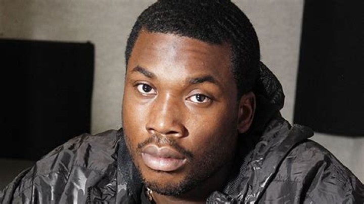 Meek Mill Celebrity Profile – Hollywood Life