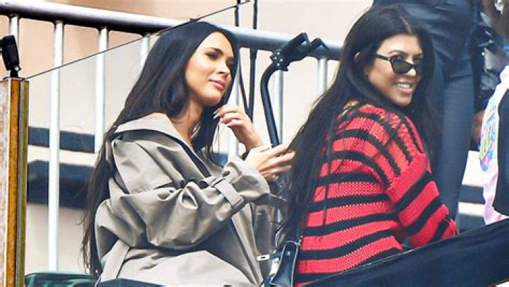 Megan Fox & Kourtney Kardashian Rock Black SKIMS Thongs In New Photos – Hollywood Life