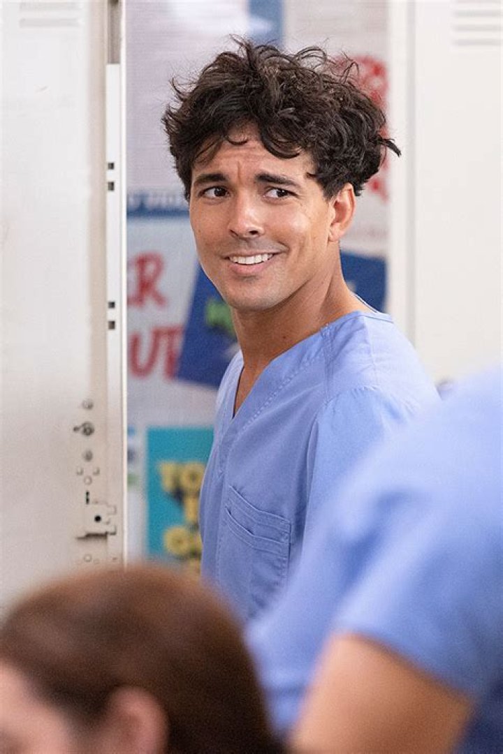 Meredith Admits She’s Still In Love With Nick – Hollywood Life