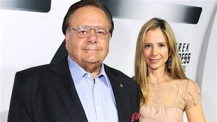 Mira Sorvino Mourns Her ‘Wonderful’ Father Paul After His Death: ‘I Love Him So Much’