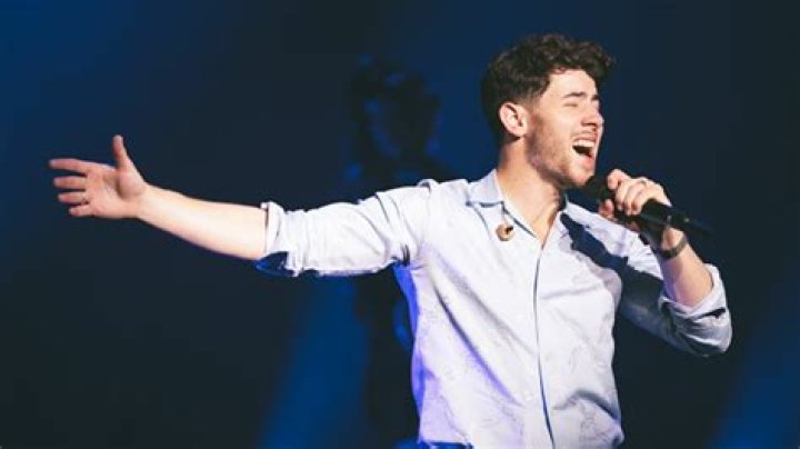 Nick Jonas Sings Miley Cyrus Duet ‘Before The Storm’ For 1st Time In A Decade – Hollywood Life