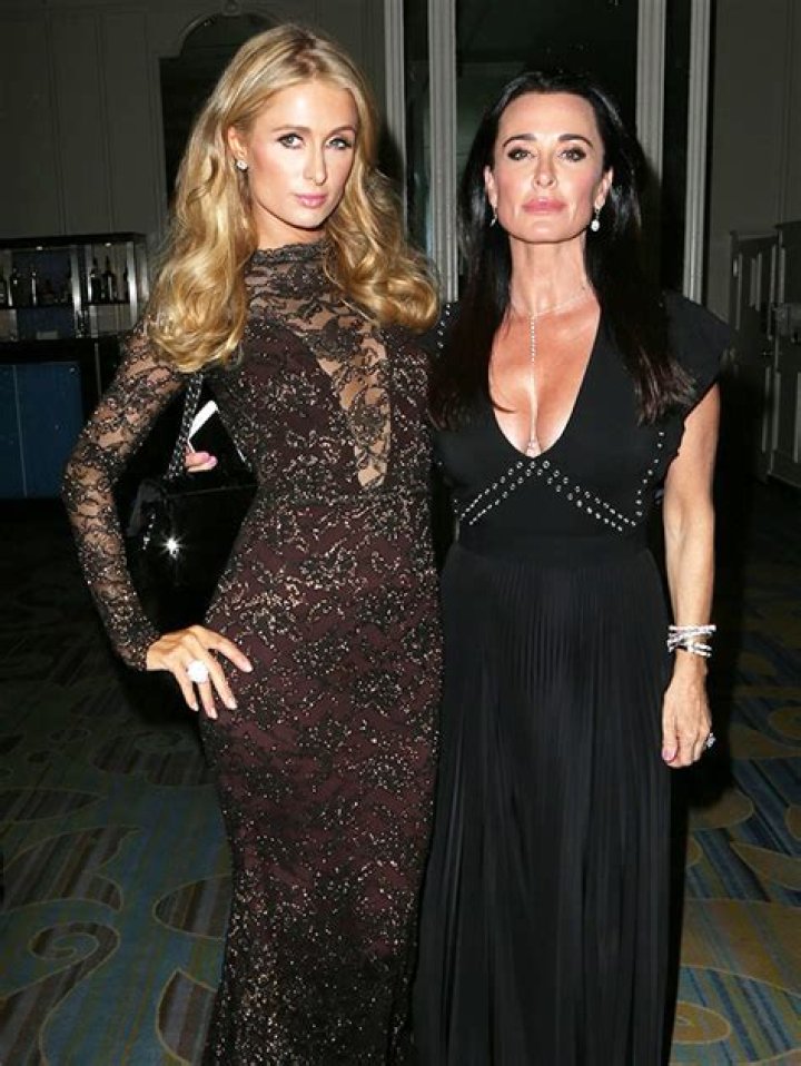 Paris Hilton Shades Kyle Richards As She Names ‘RHOBH’ Cast ‘Faves’ – Hollywood Life