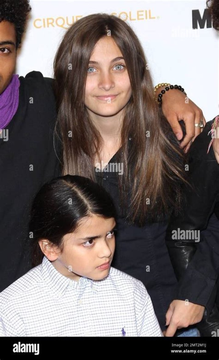Paris Jackson Fears For Blanket, 15, Living All Alone — Will She Become His Guardian?