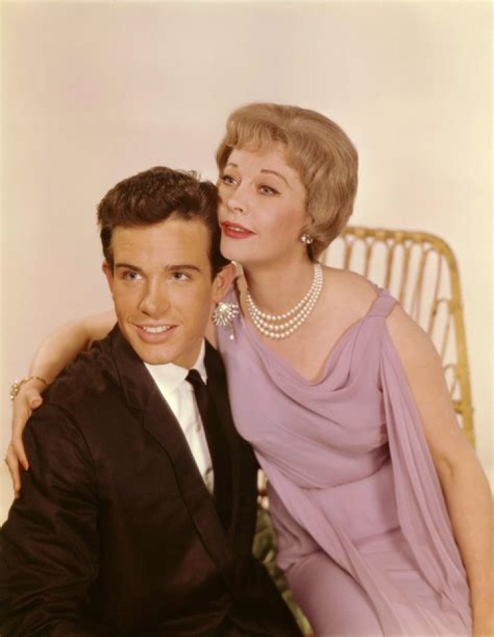 Photos Of The Actor – Hollywood Life