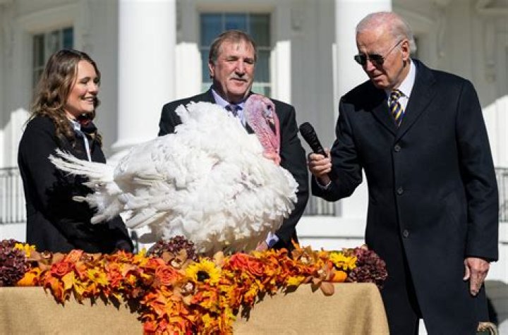 President Biden Pardons 2 Turkeys On White House Lawn & Jokes About Lack Of ‘Red Wave’ In Midterms