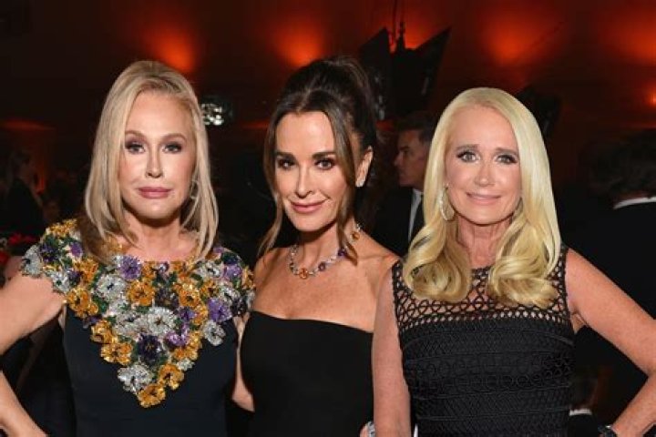 ‘RHOBH’: Lisa Rinna Comes Face-To-Face With Kim Richards At Kyle’s Halloween Party