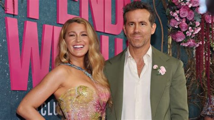 Ryan Reynolds & King Charles – Hollywood Life