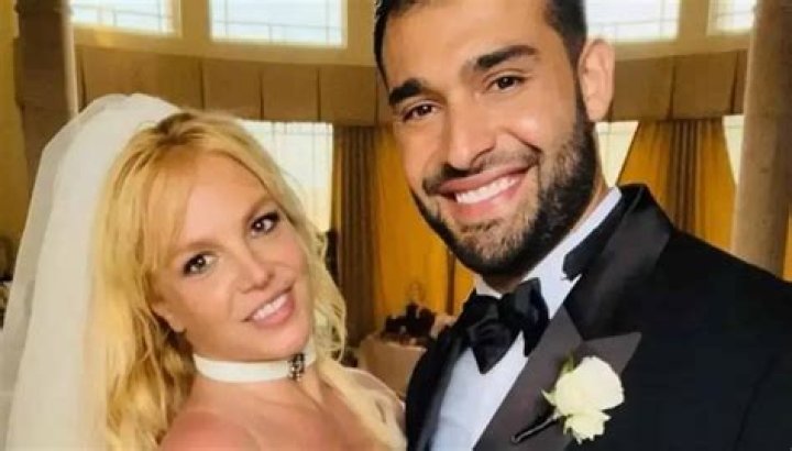Sam Asghari & Britney Spears Getting Married? Why She Wants A Wedding – Hollywood Life