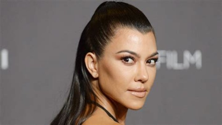 Sara Whitman – Hollywood Life