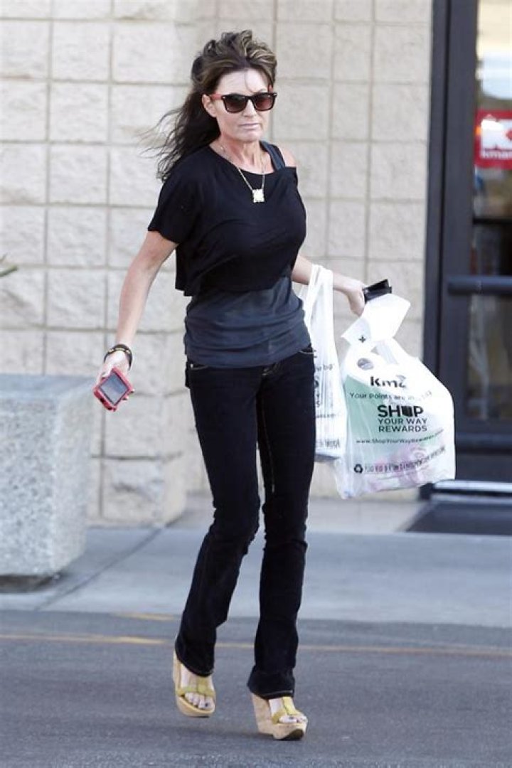 Sarah Palin Weight Loss — Former Governor’s Scary Skinny New Body – Hollywood Life