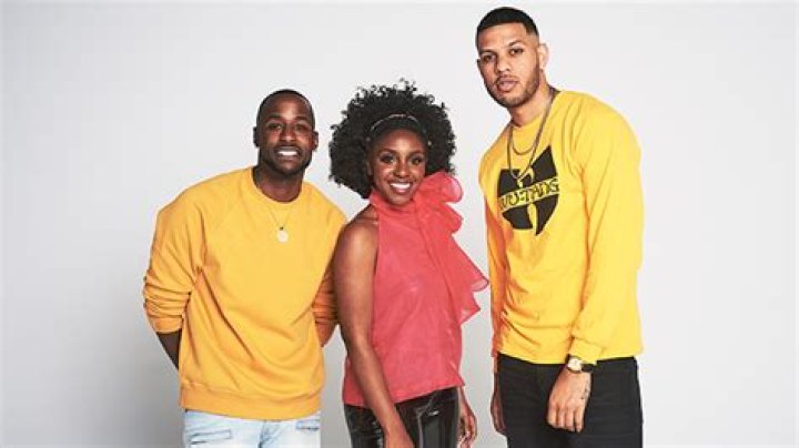 Sarunas Jackson & Co-Stars On BET’s Hot New Show – Hollywood Life