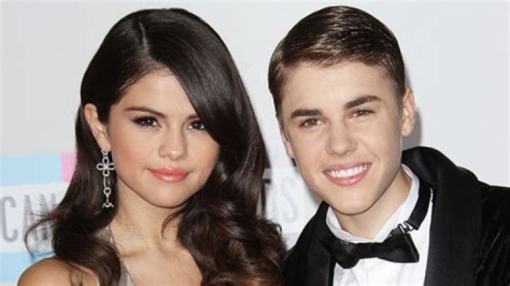 Selena Gomez On Justin Bieber In Rehab — Leans On Demi Lovato & Calls For Rehab – Hollywood Life