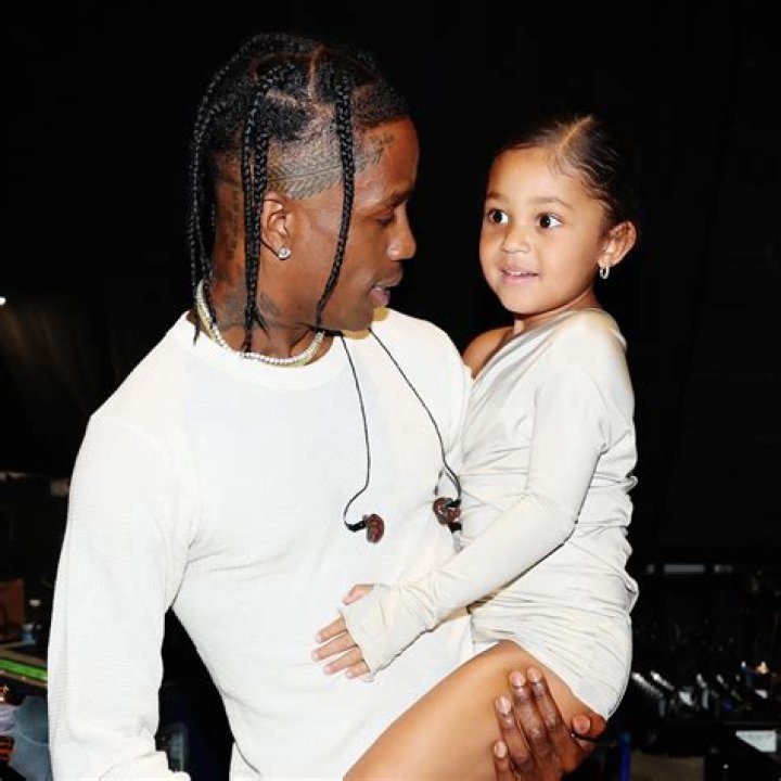Stormi Webster, 2, Gives Daddy Travis Scott Father’s Day Cookies & Balloons — Adorable Pics