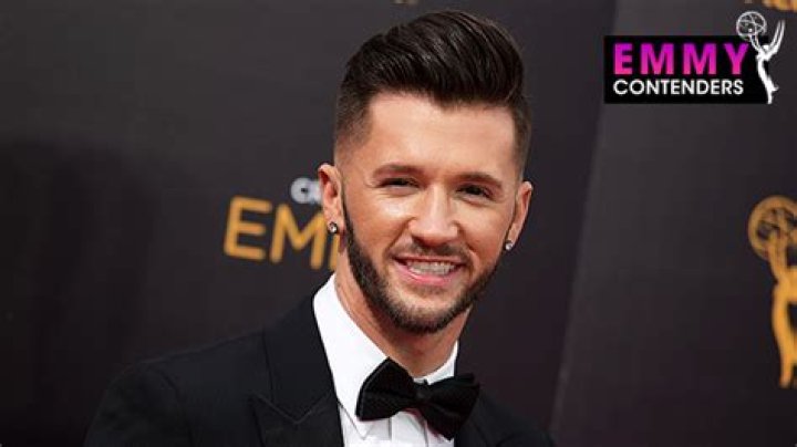 ‘SYTYCD’s Travis Wall On His Emmy-Nominated Choreography – Hollywood Life